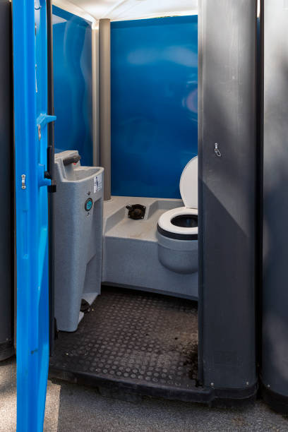 Best Portable restroom trailer rental  in Atlantic City, NJ